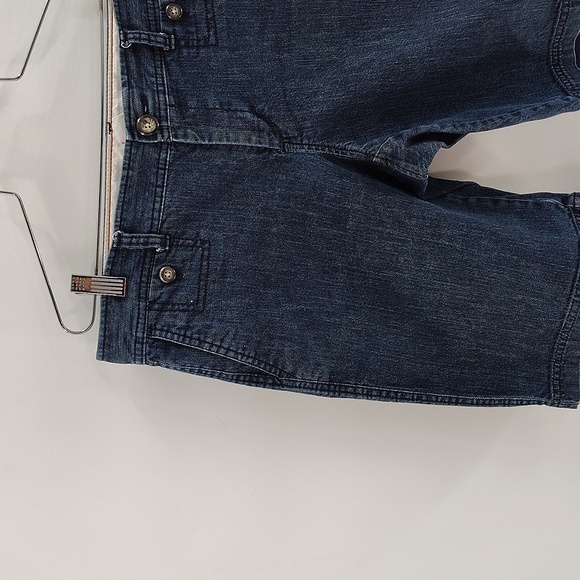 Dockers Bermuda Shorts Size 8 Stretch Side Pockets - Picture 2 of 9